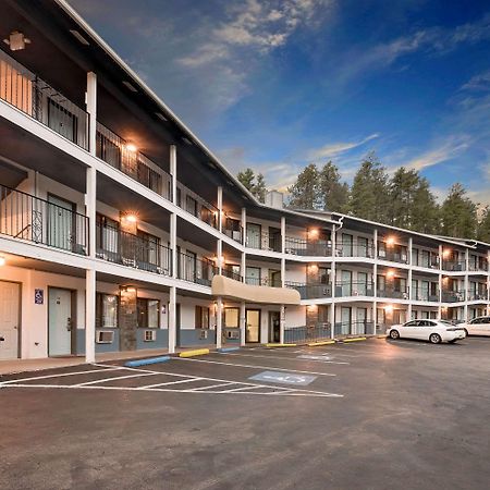 Super 8 By Wyndham Keystone/Mt. Rushmore Buitenkant foto